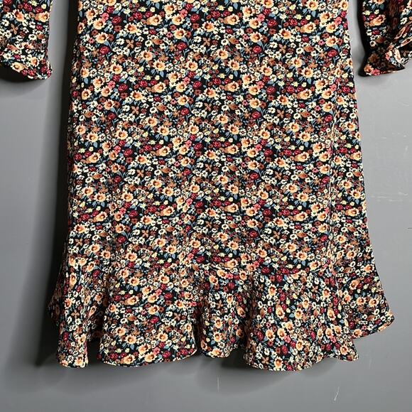 TopShop Floral Mini Dress With Ruffled Cutouts Size 4 - Picture 3 of 9